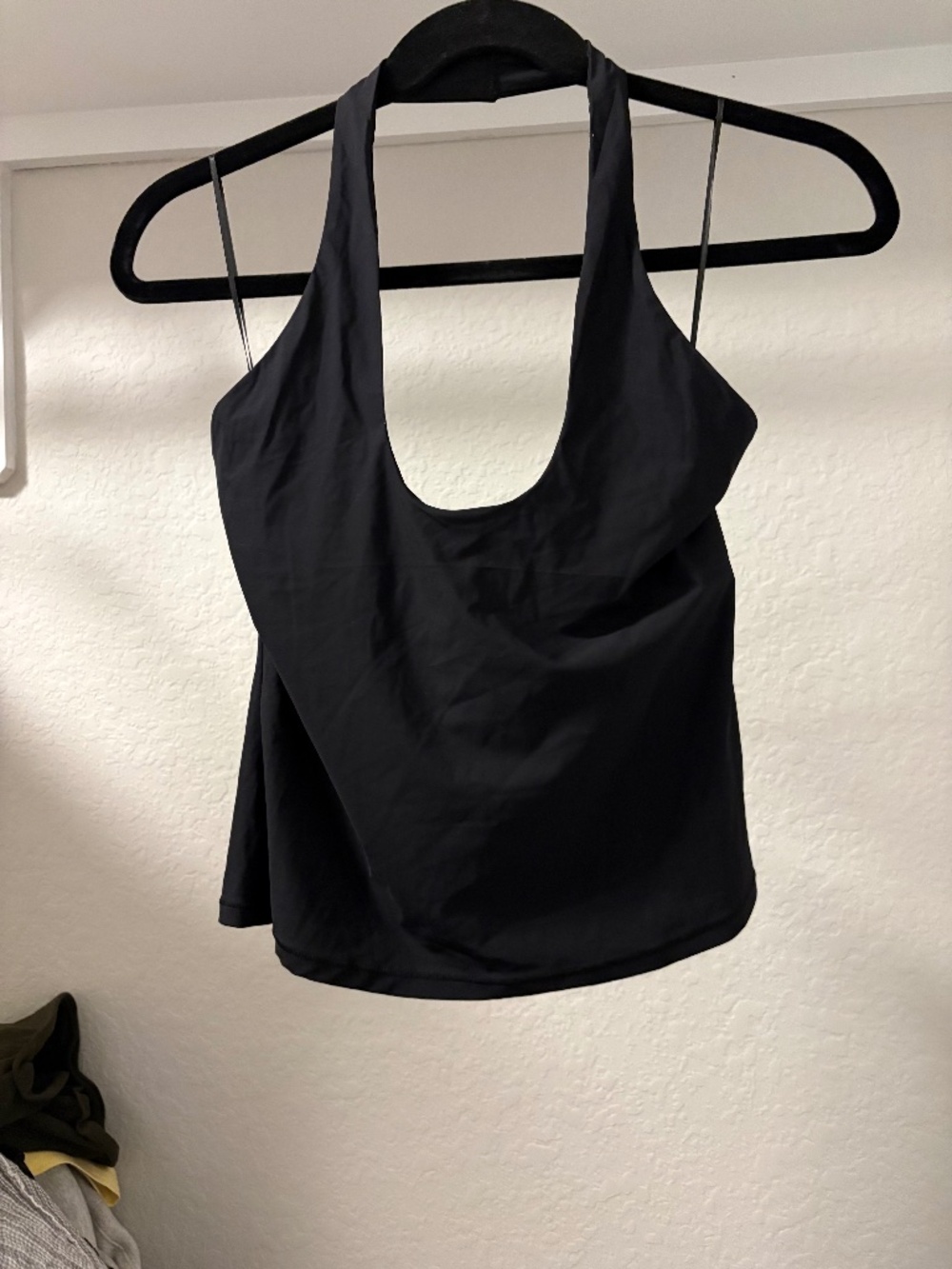 SKIMS HALTER TOP